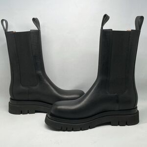 Bottega Veneta Lug Sole Leather Boots size 40.5